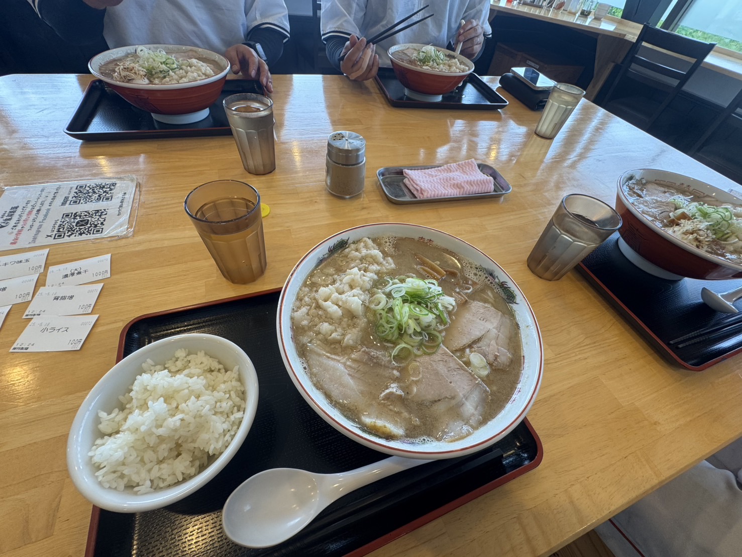 疲れた体にはラーメンを。 画像